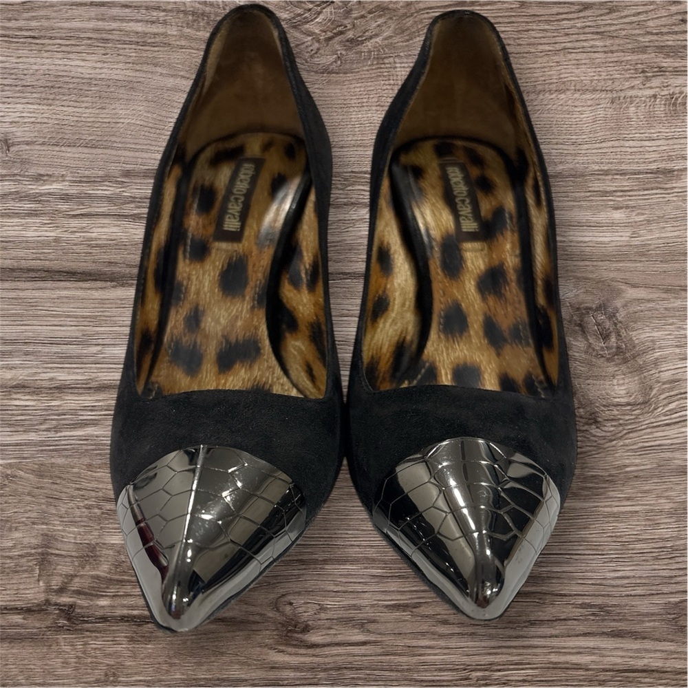 Roberto Cavalli Black Leather Metal Cap Toe Pumps Size 7 Black and Silver - Picture 2 of 9
